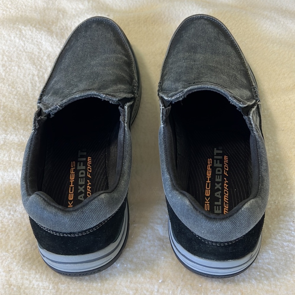 Men’s Skechers “Expected Avillo” Loafers/Slip-Ons size 12 BLACK